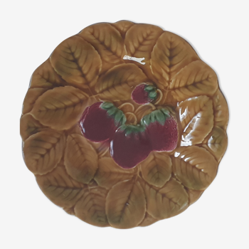 Old slurry plate. Cherry pattern. Made in France;