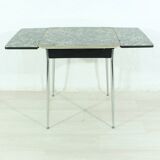 Expandable dining table from the 1950s