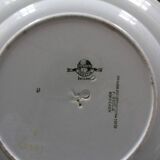 Round plate from the English Manufacture Minton model Venetia.