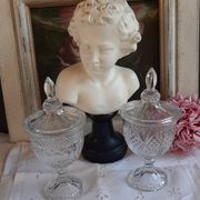 Crystal pot