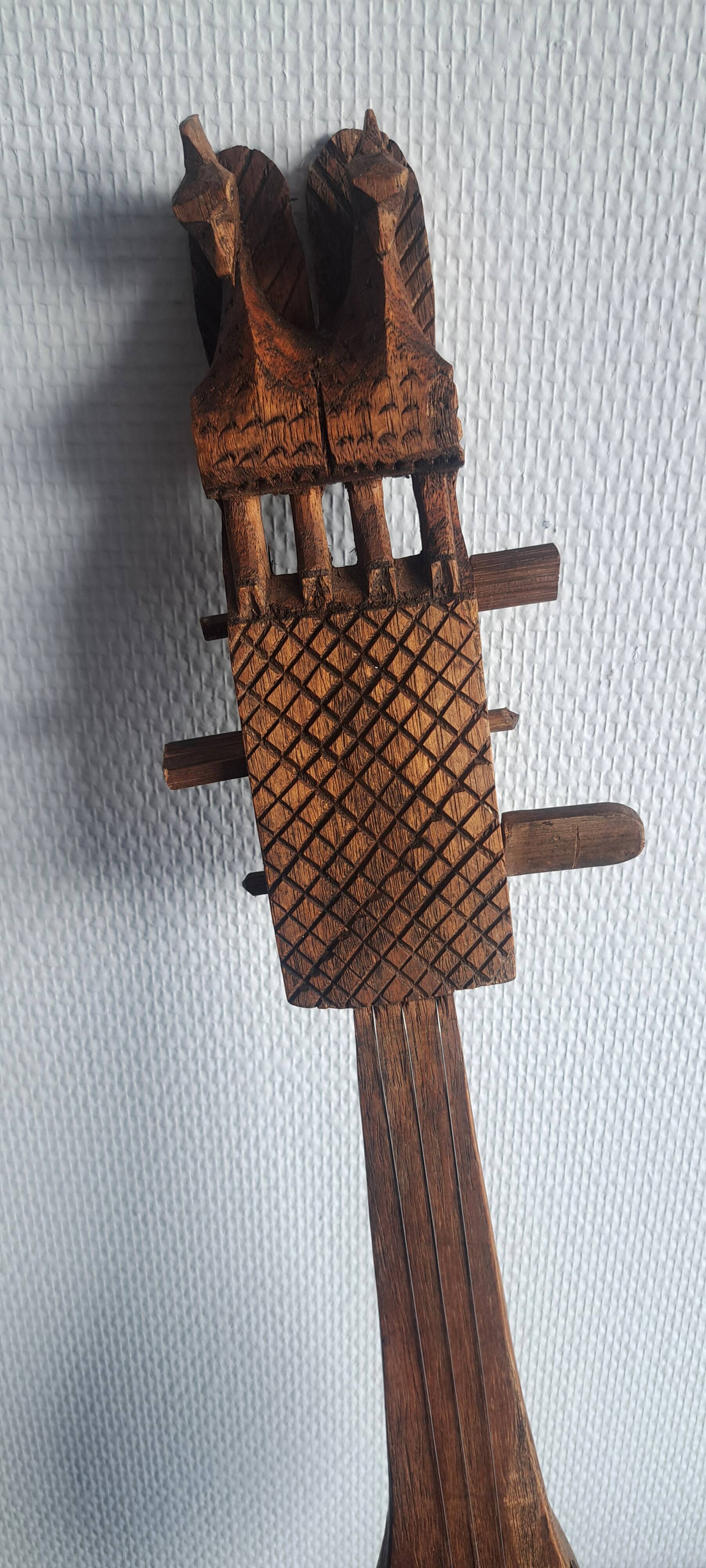 Traditional Oceanic instrument (hasapi batak toba lute) - 1970s