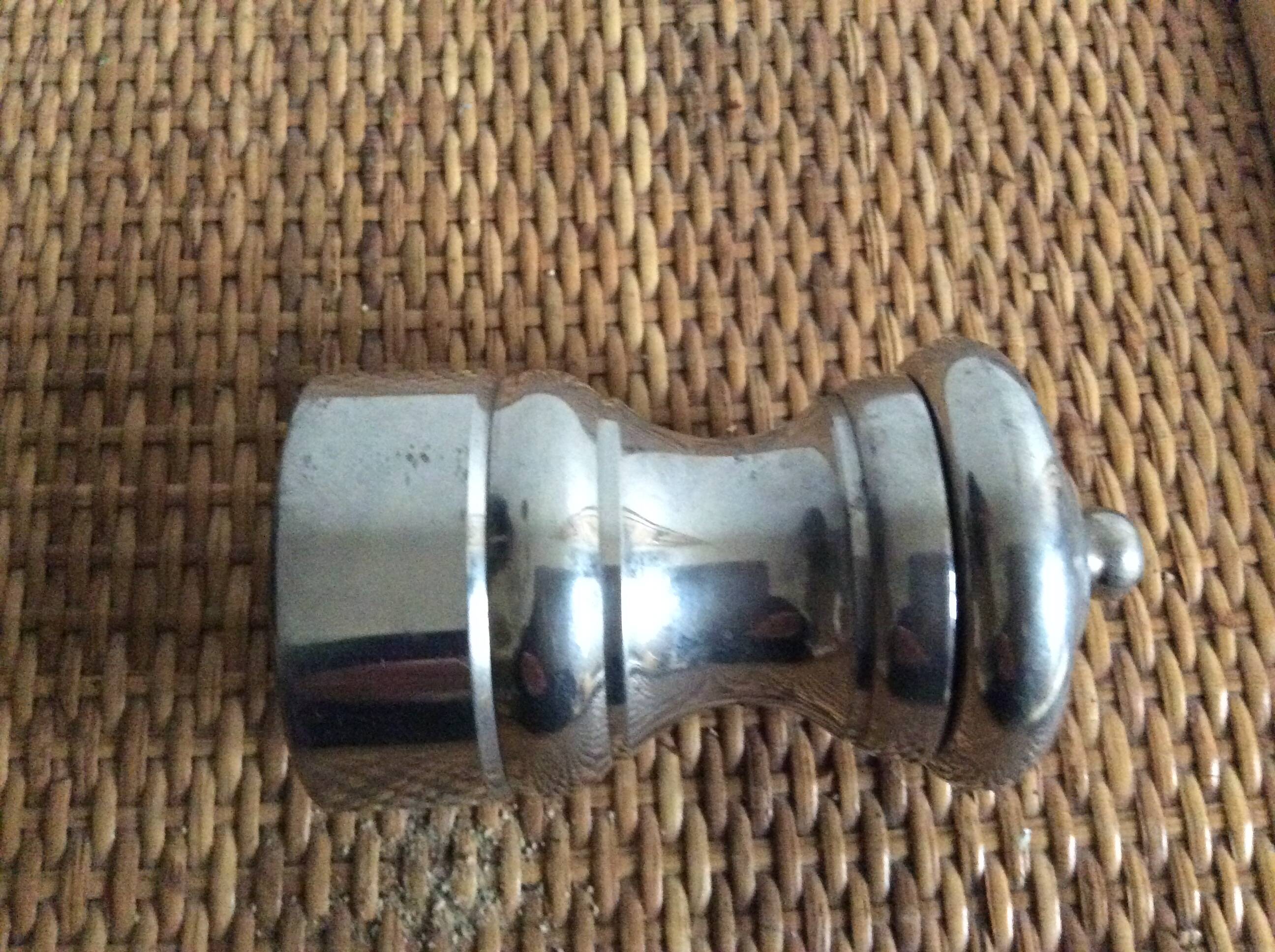 Metal pepper shaker