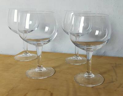4 large crystal glasses from Arques - 71.5 cl