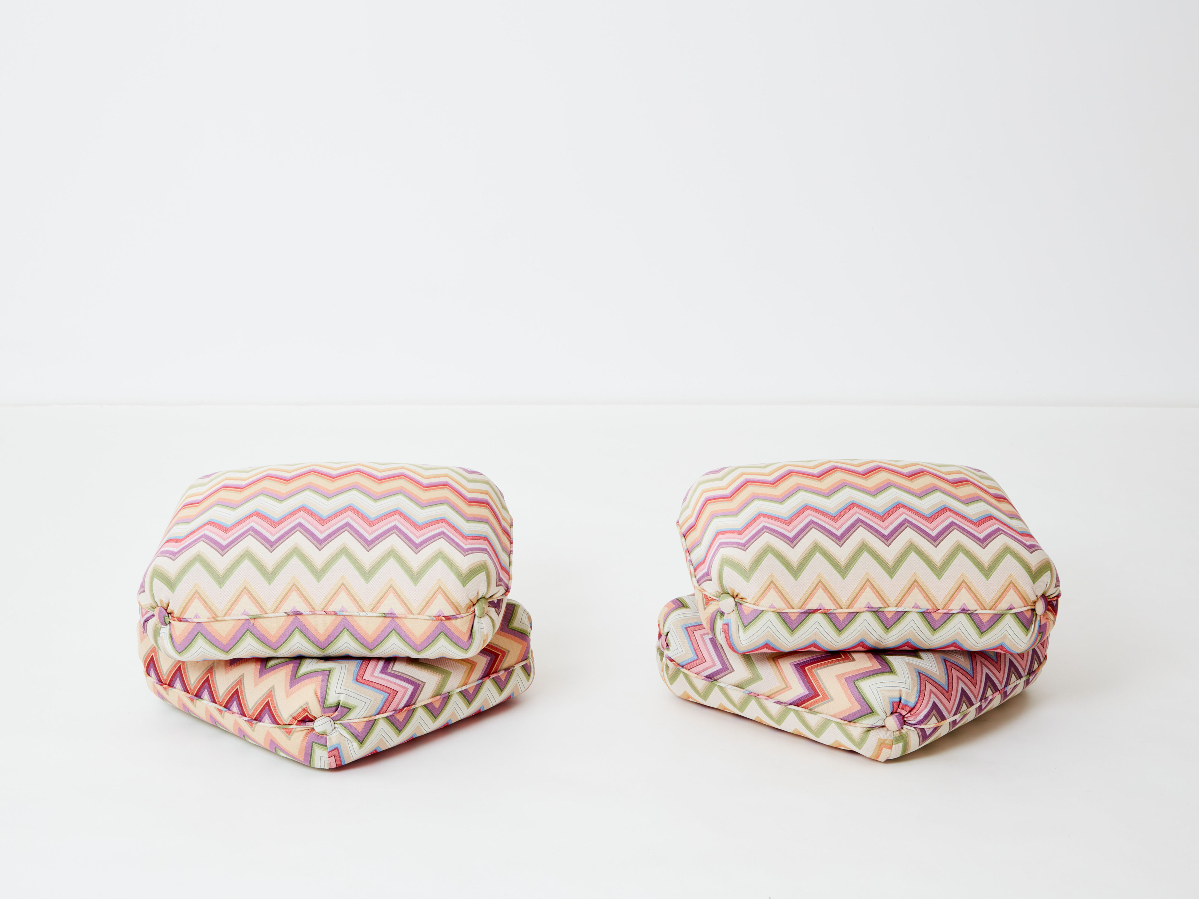Paire de poufs 1970