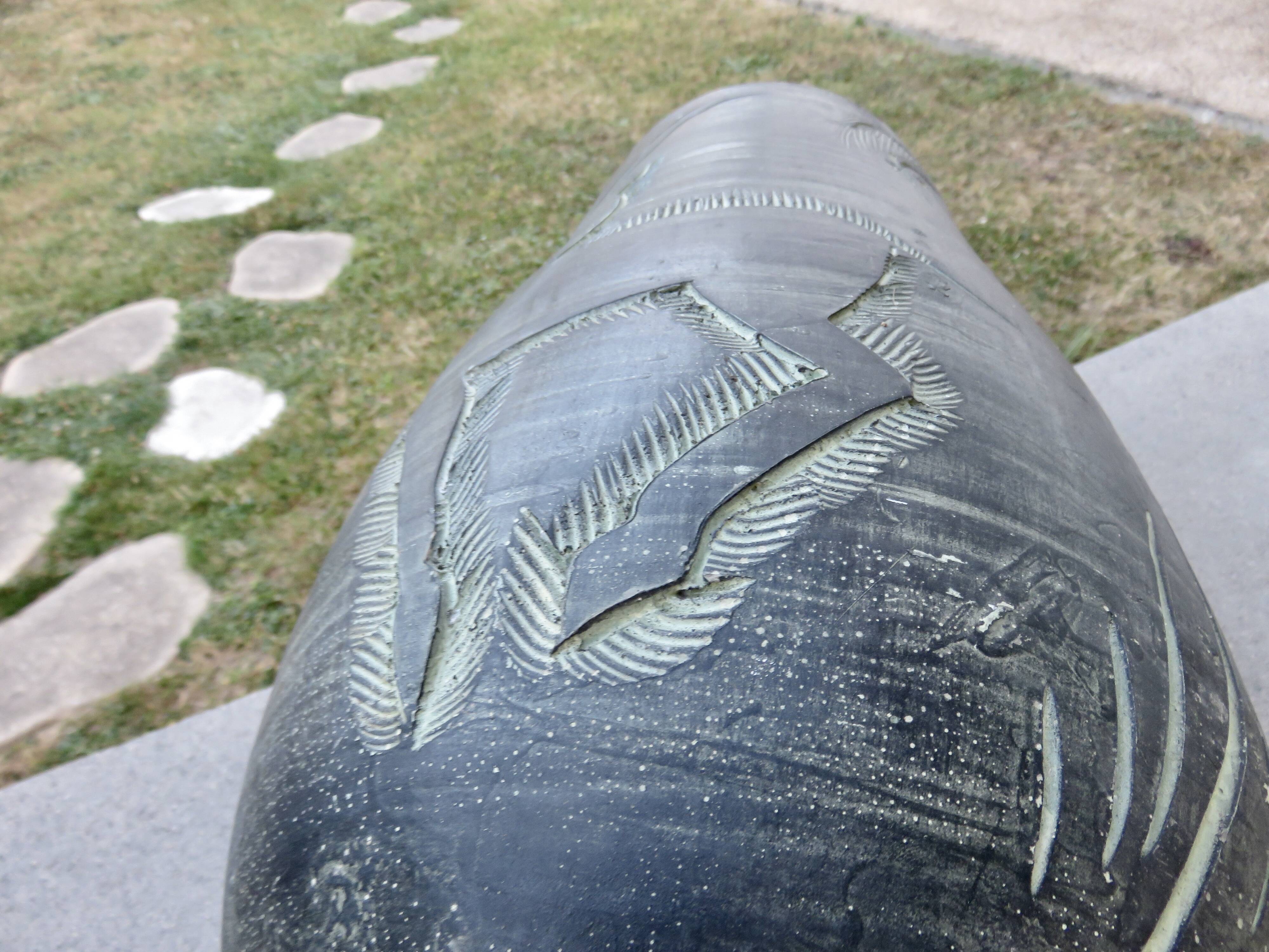 Important ceramic vase by Francisco Figueras, Catalonia, Spain.
