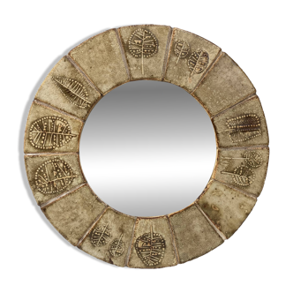 Ceramic mirror by Raymonde Leduc from the 1960s.