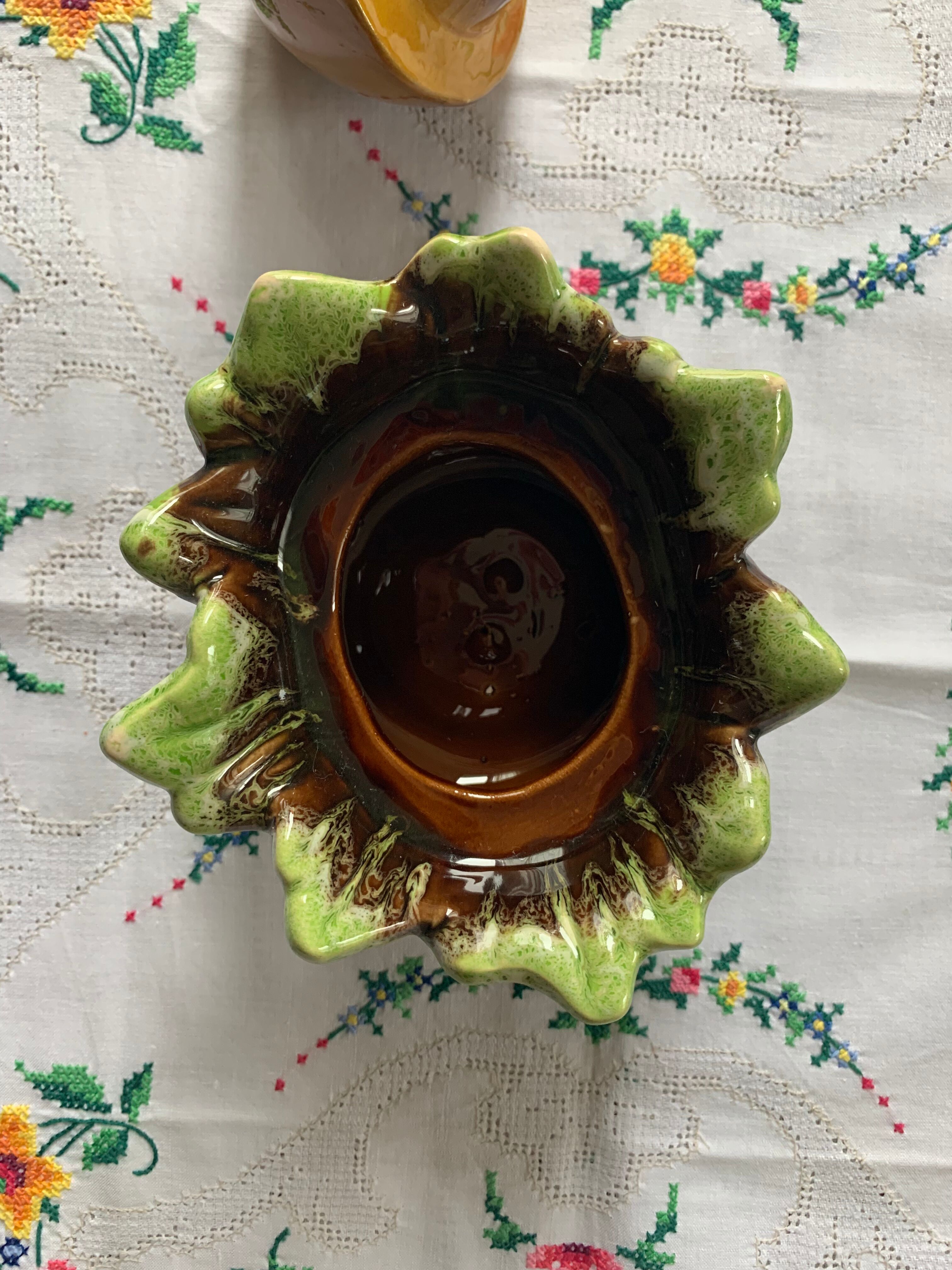 Hazelnut-shaped slurry pot