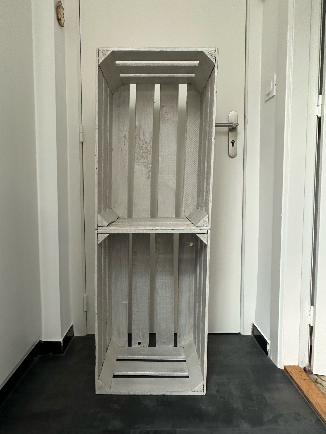 Lacquered gray wooden box furniture H60 x L39 x D31