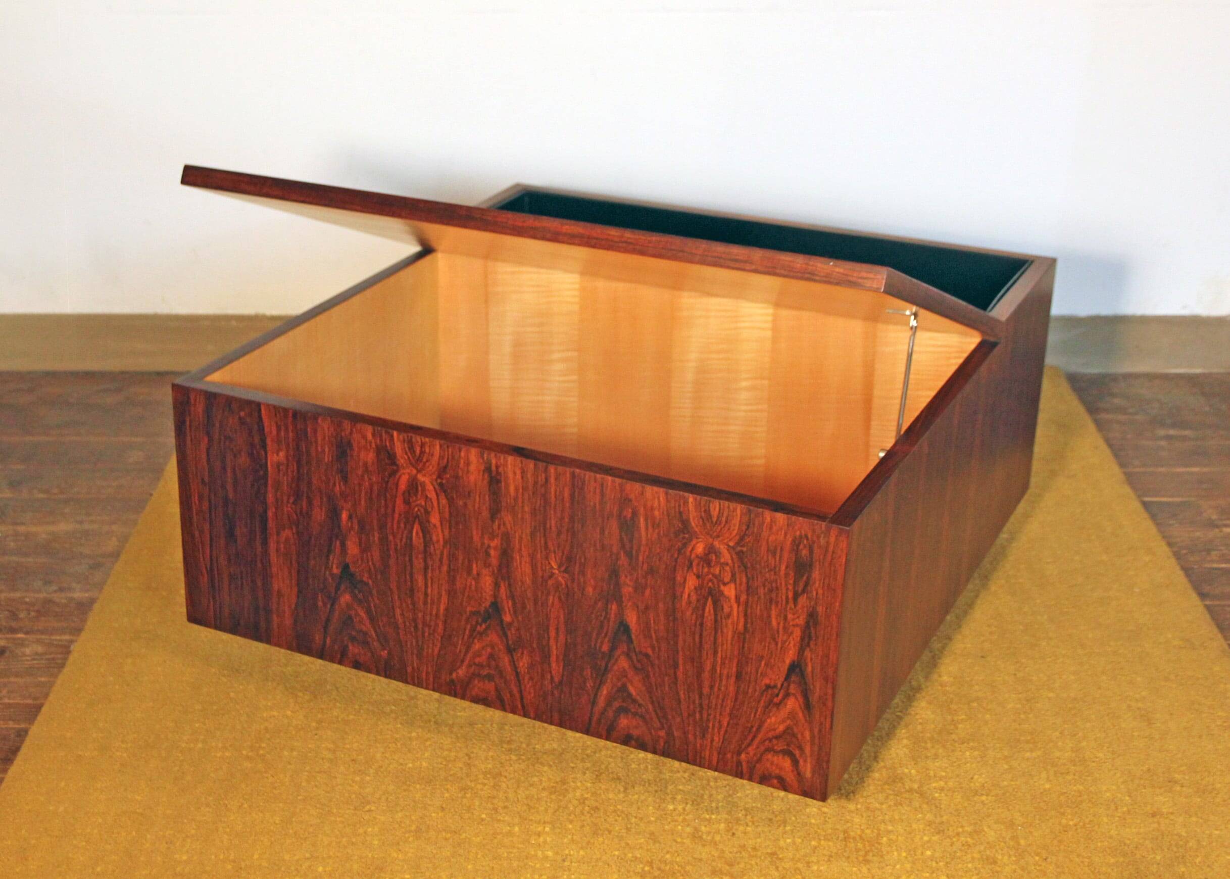 Vintage Scandinavian rosewood bar/planter coffee table