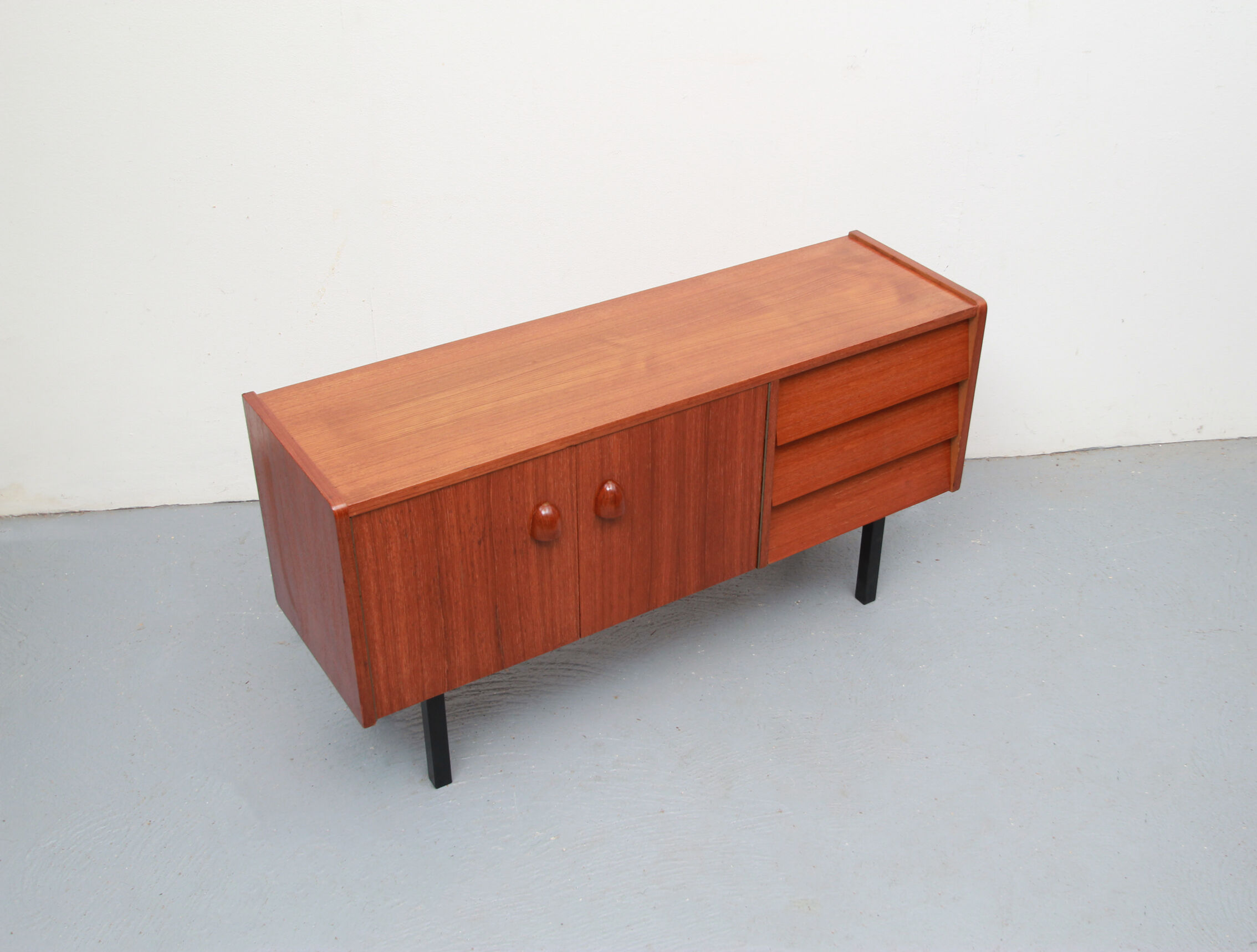 Sideboard in teak, 100cm, 1960