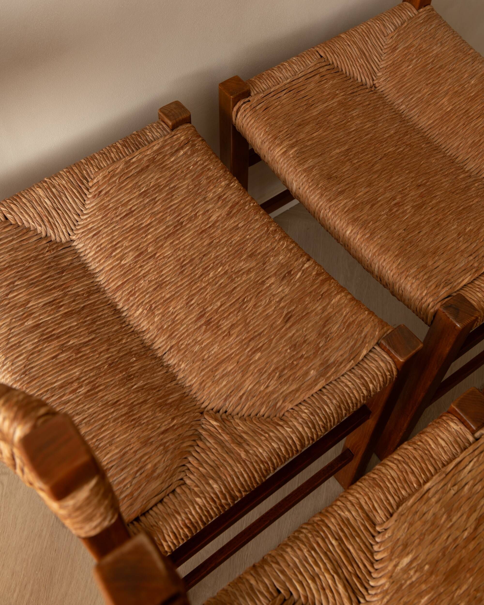 Vintage set of six French mid-century dining chairs in wood and rush, 1960s