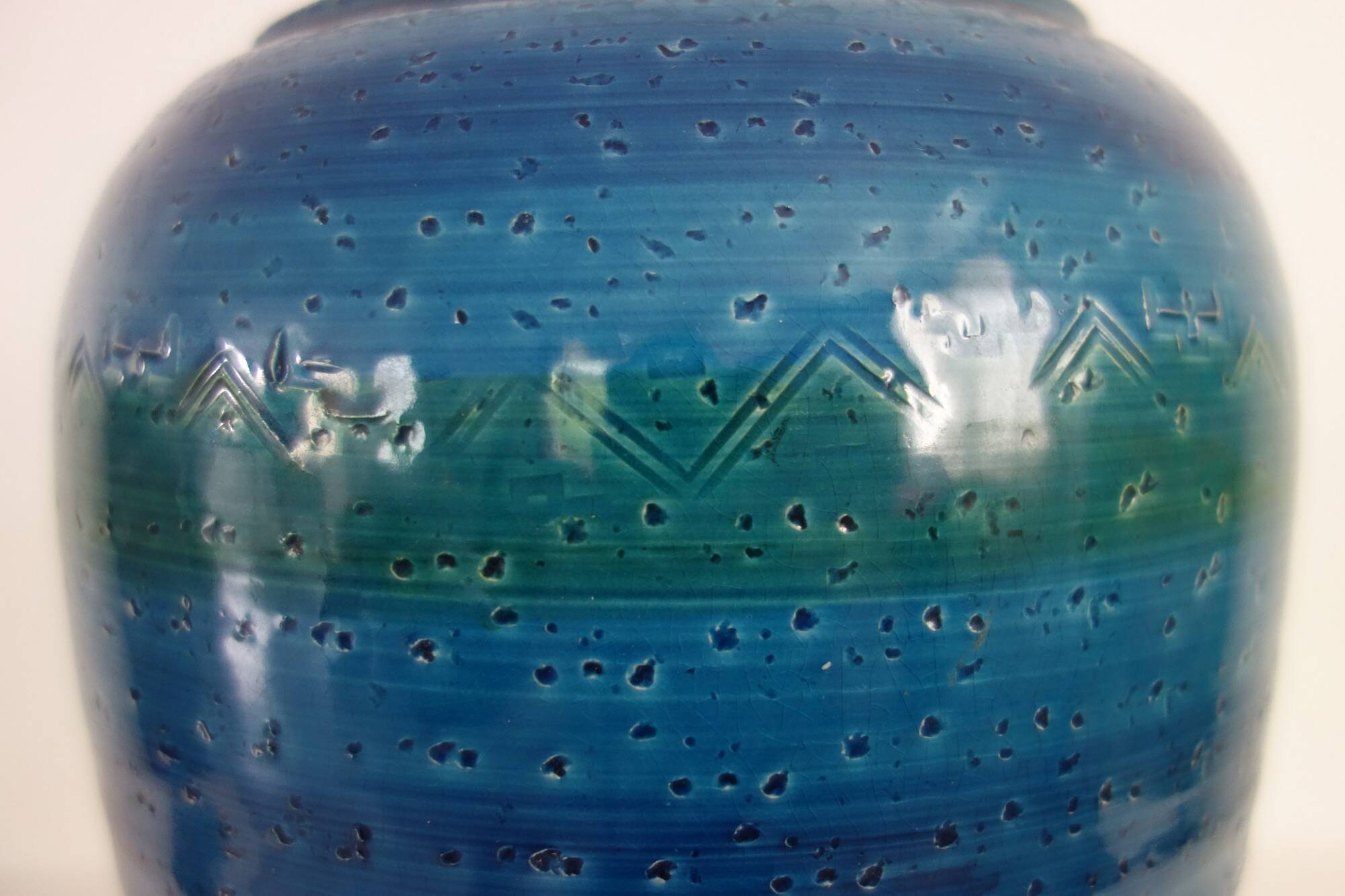 Vase couvert céramique style Bitossi, Italie années 70