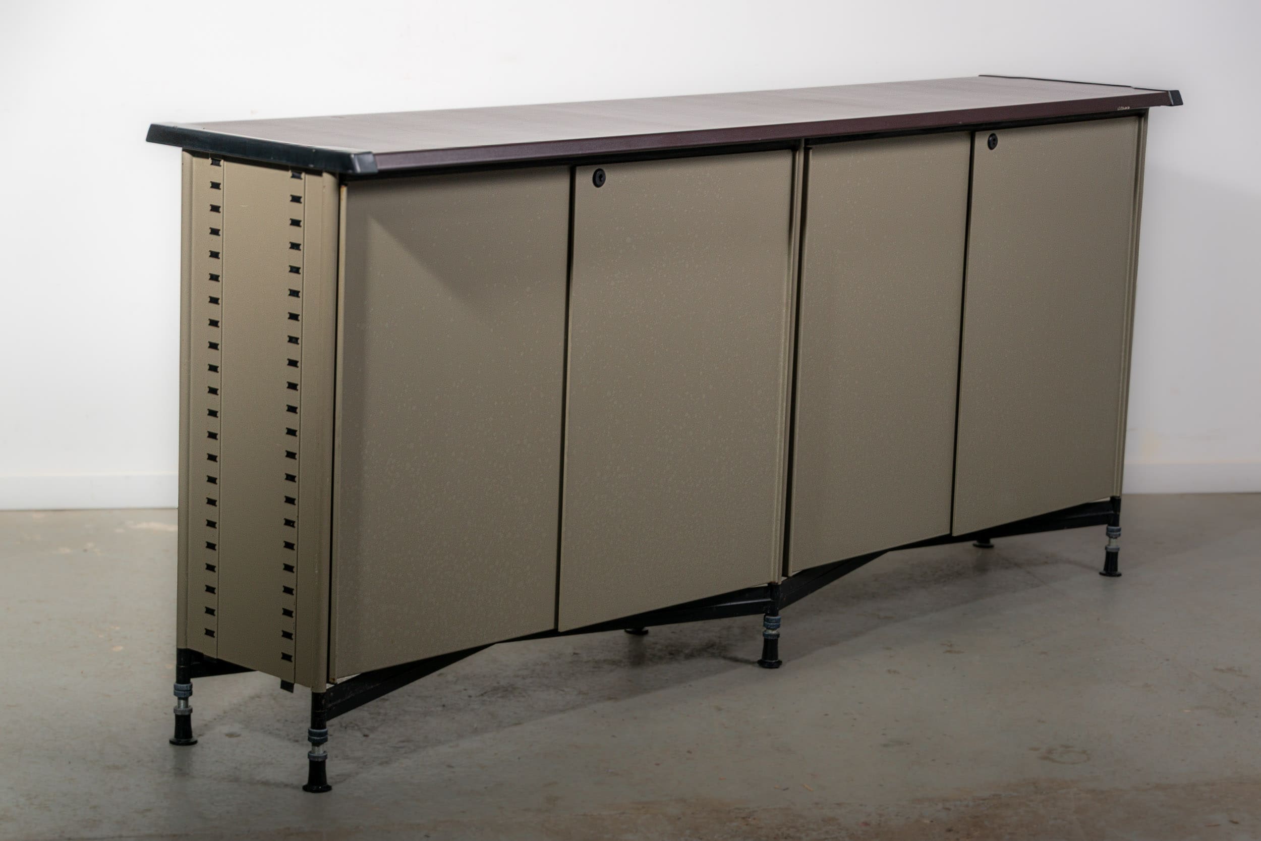 Spazio series sideboard by Studio BBPR for Olivetti, circa 1960