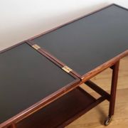 Trolley danois extensible par Kurt Østervig pour Jason Møbler en palissandre.