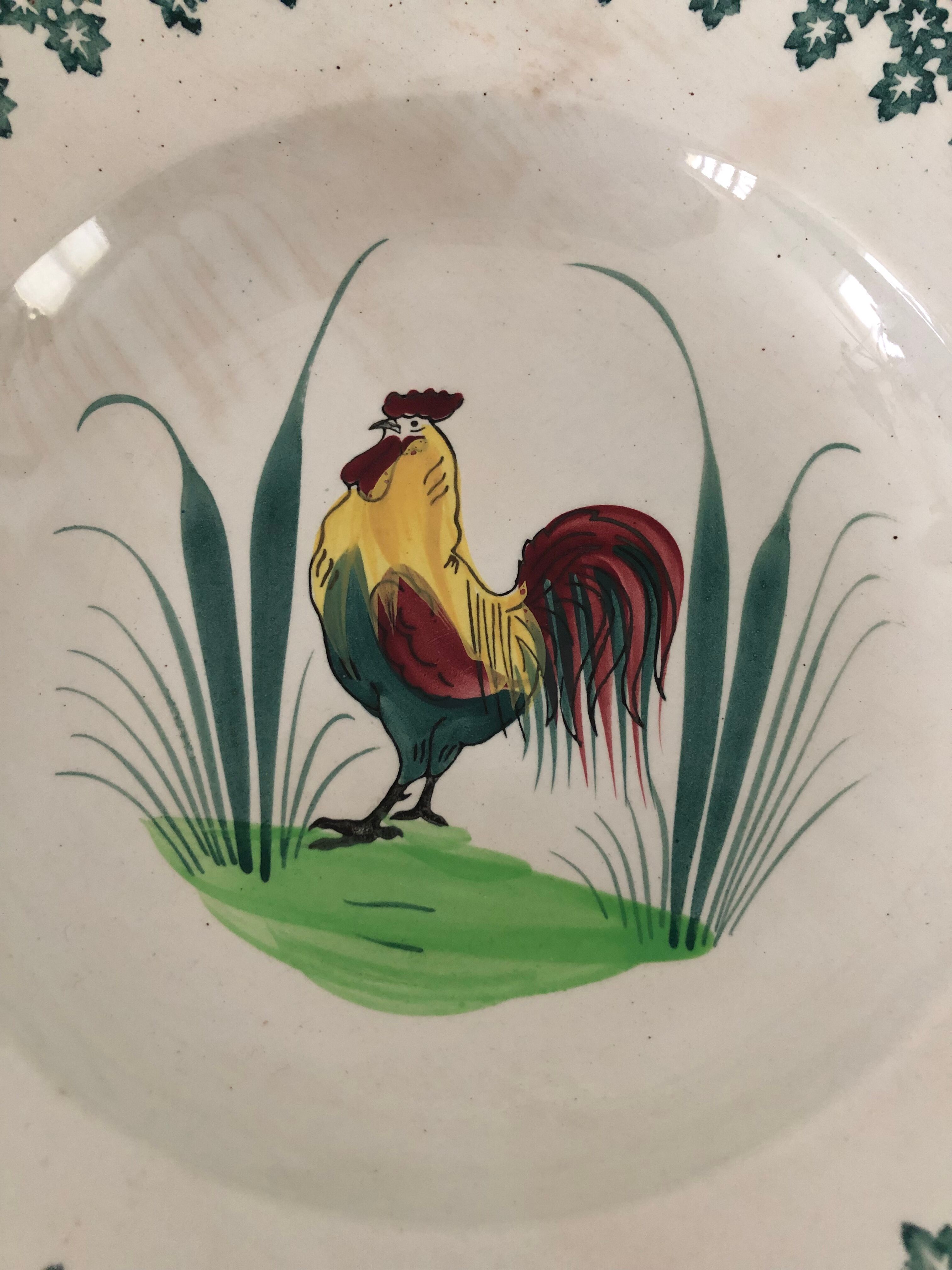Hollow porcelain dish with rooster pattern