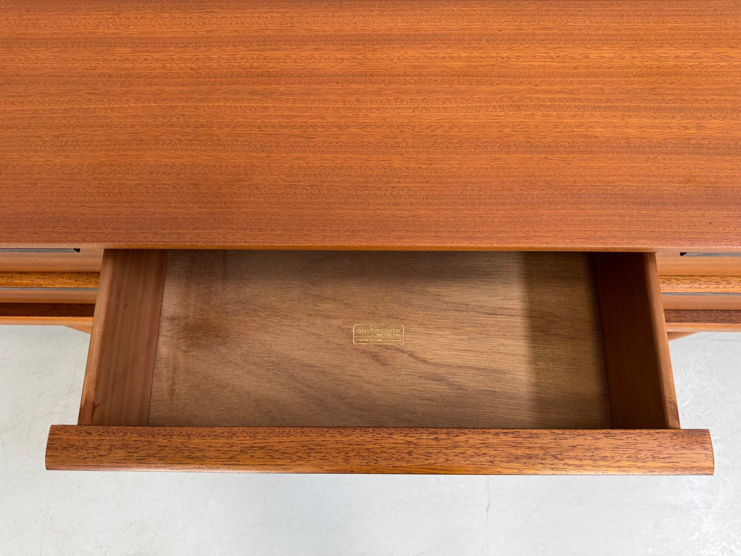 Vintage Austinsuite sideboard.