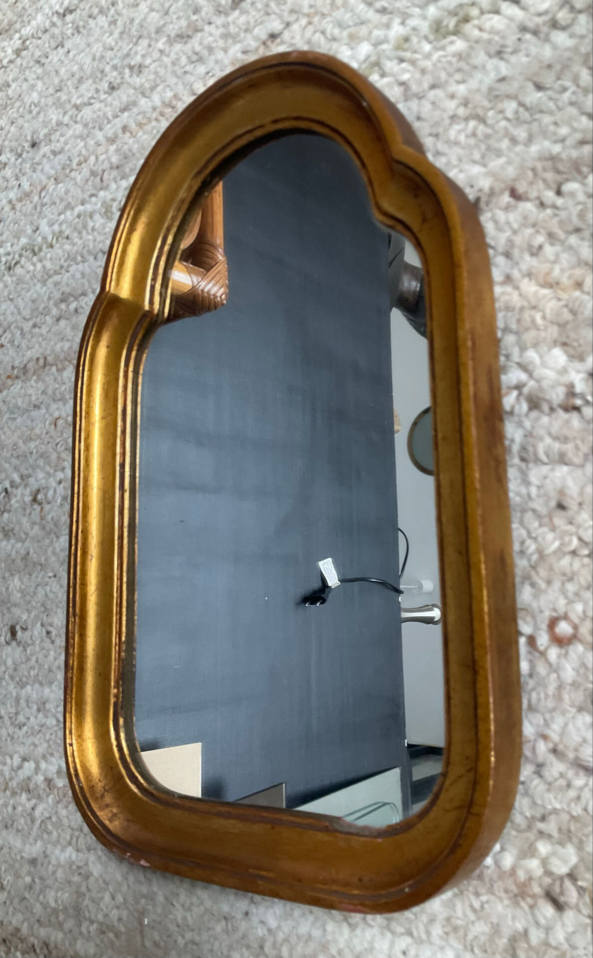 Ancien petit miroir en bois doré années 70