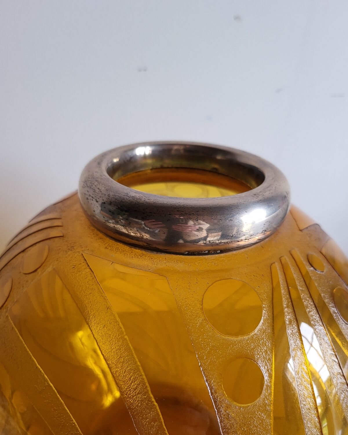 Large round vase in tinted and smoked glass