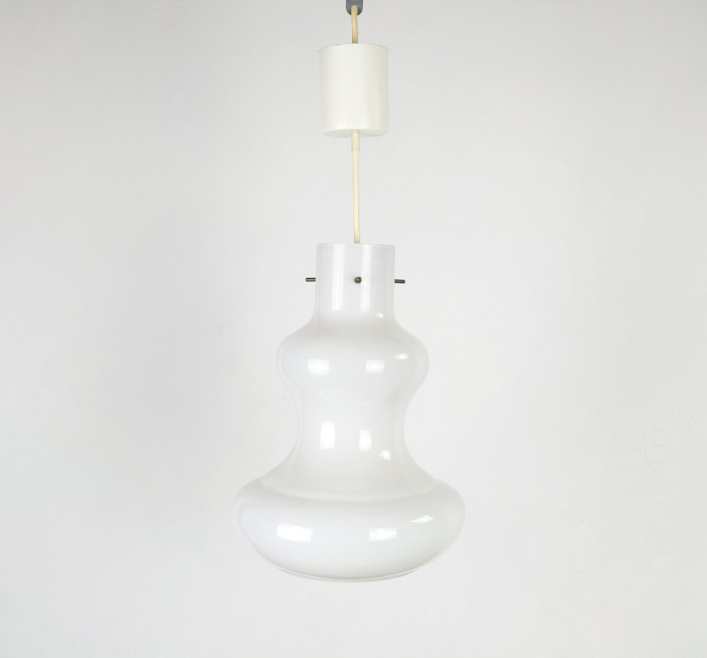 Suspension in white opaline Italy 1960