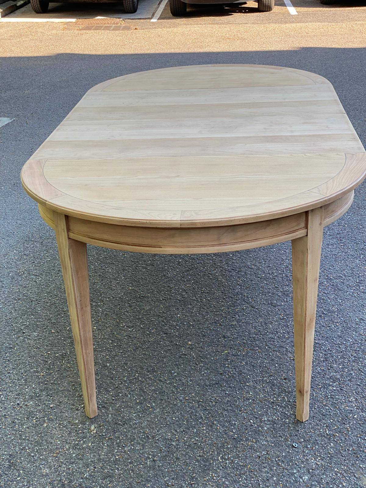 Louis XVI extendable round table in solid raw oak 210cm 19th century