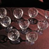 8 anciens verres à porto apéritif en verre taillé