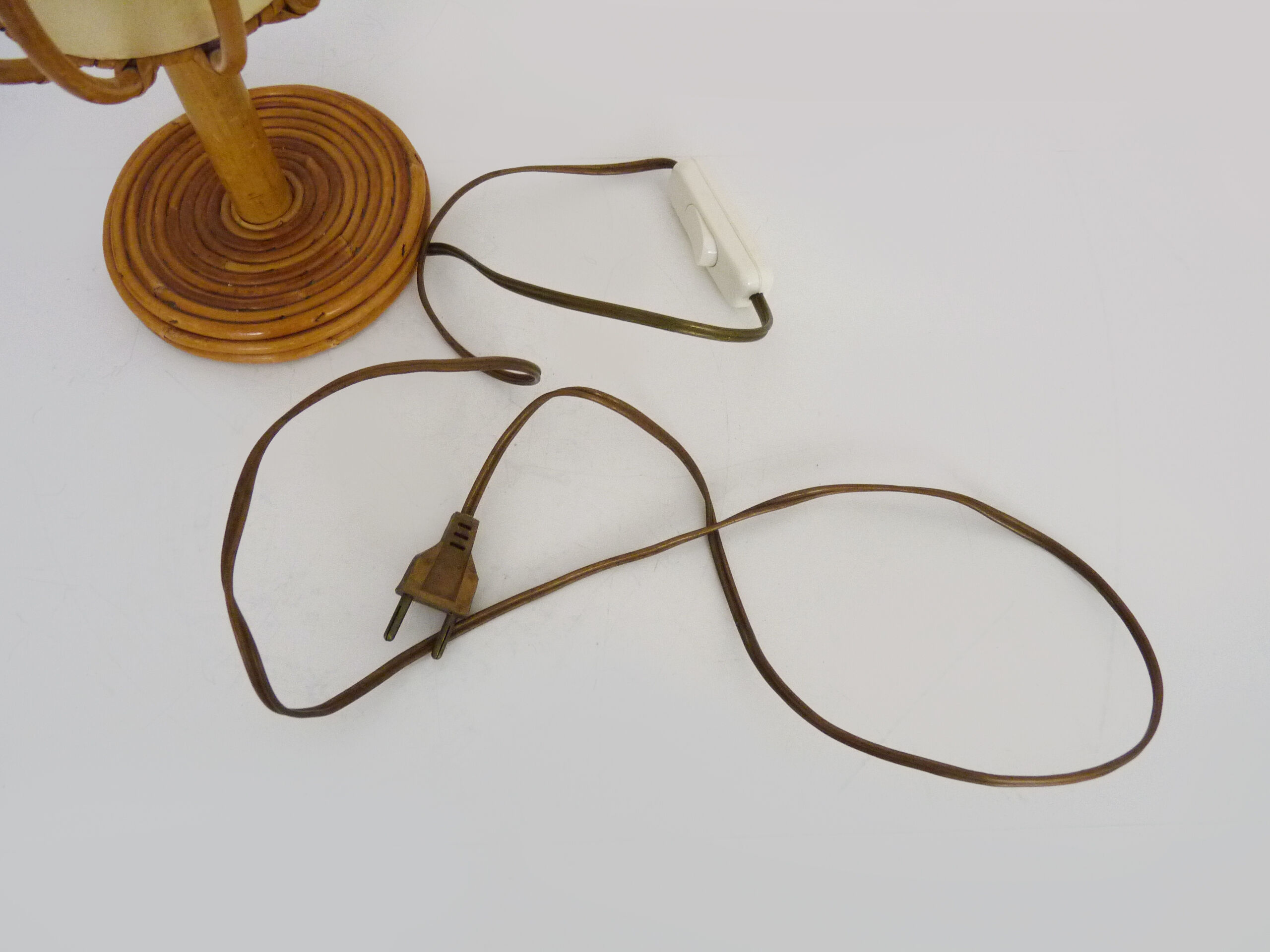 Rattan bedside lamp, 50s