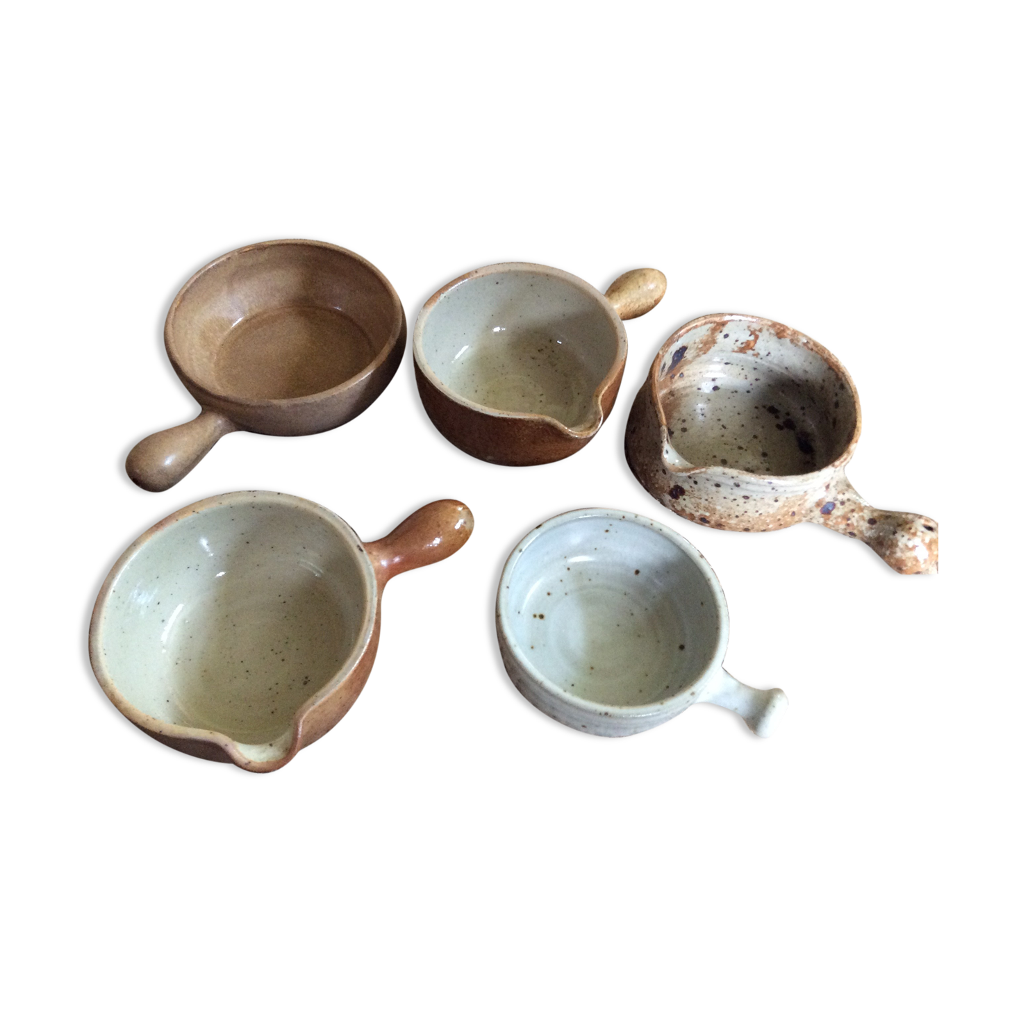 Set of 5 sandstone ramekins