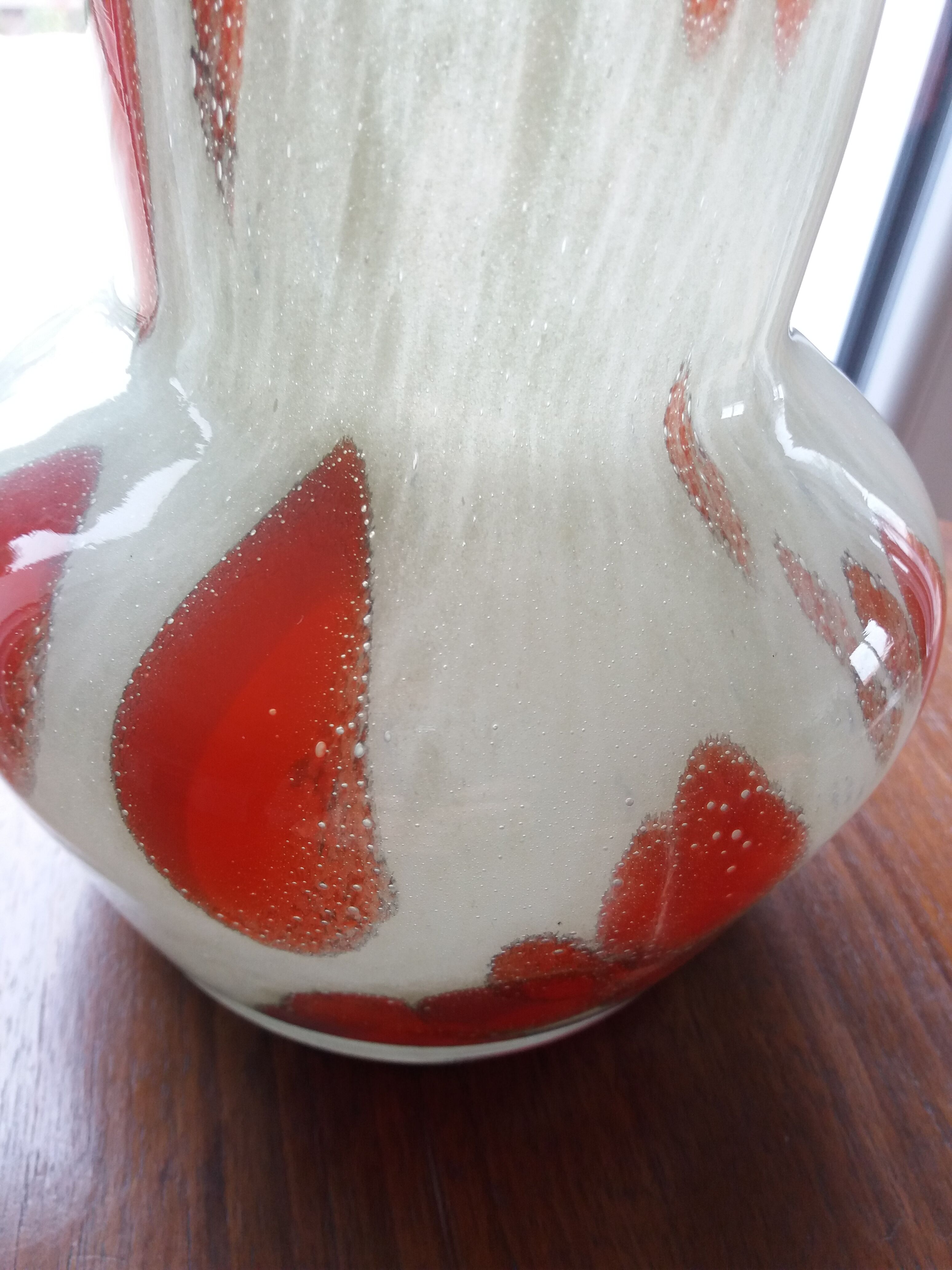 Blown glass vase 70s