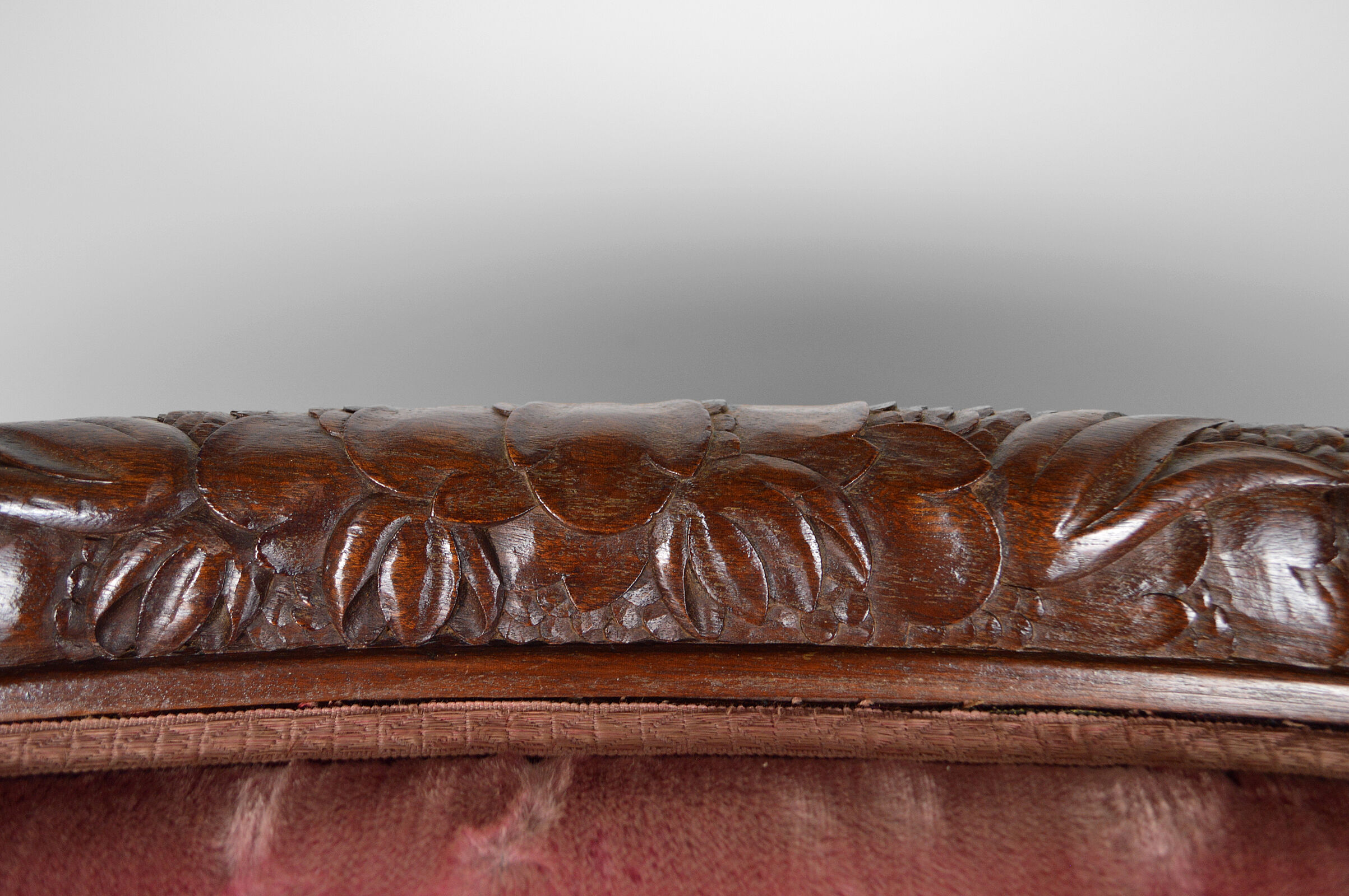 Art Deco Salon by Paul Follot in pink velvet, circa 1920