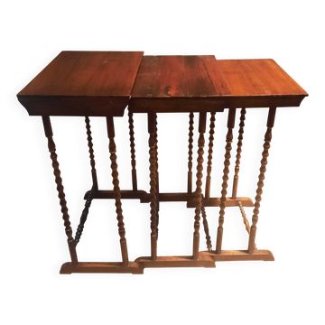 Set of three nesting tables