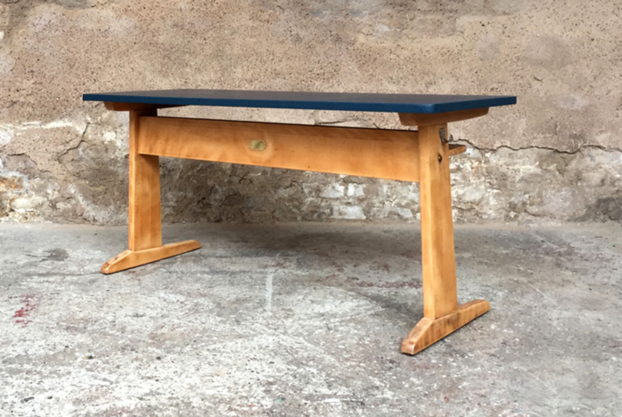 Casala writing desk
