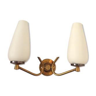 Brass with 2 glass tulips sconce
