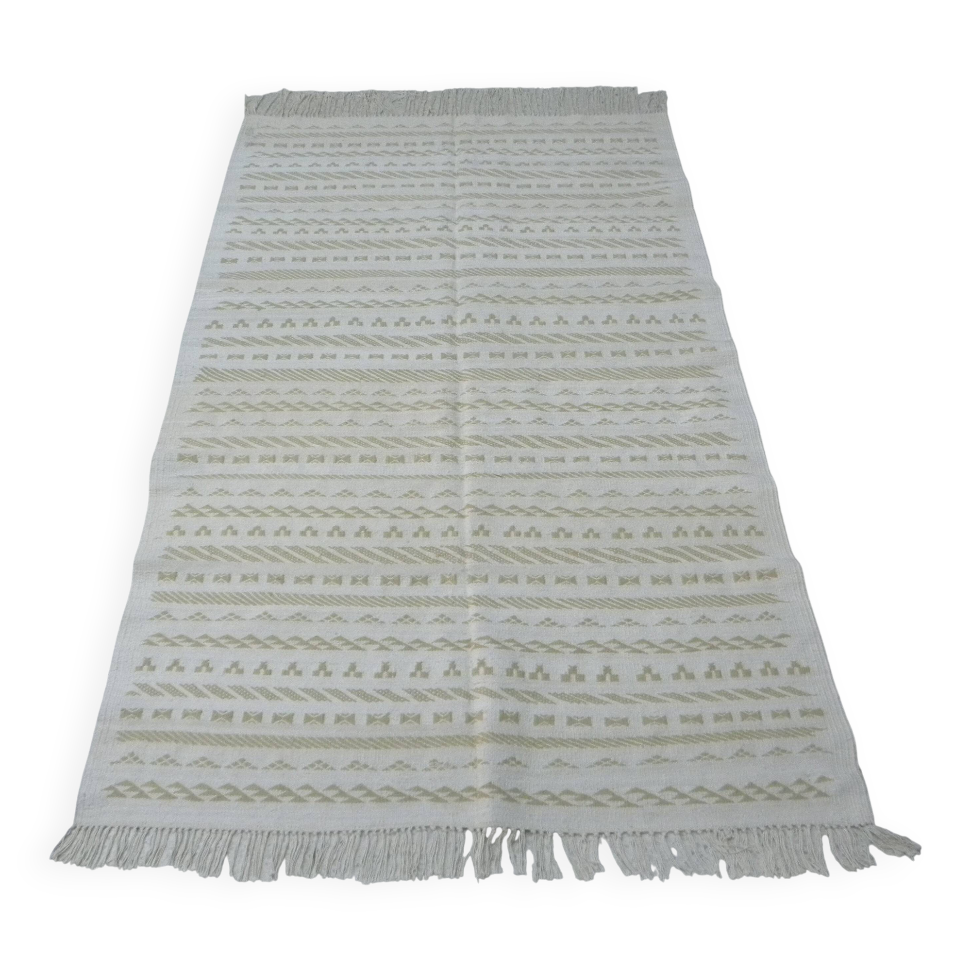 Tapis kilim berbère minimaliste beige écru fait main en laine