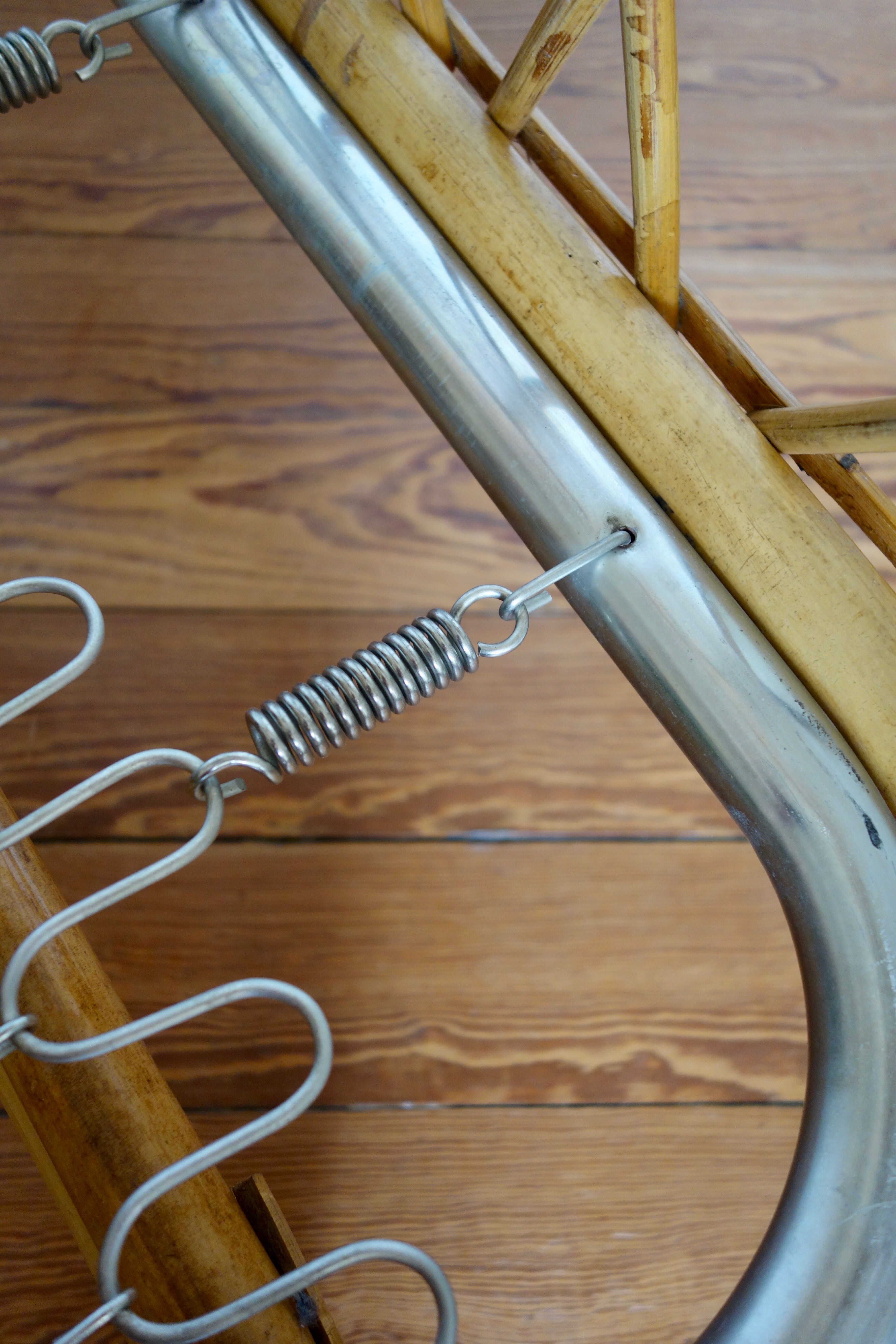 Trash 60s rattan bed