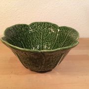 Ceramic cabbage service: salad bowl and tureen