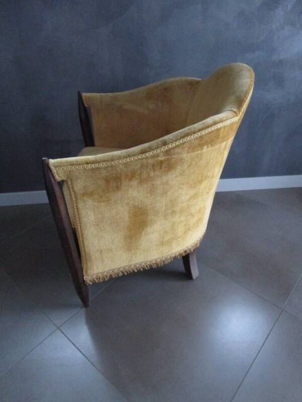 Fauteuil art déco velours jaune - dossier moustache