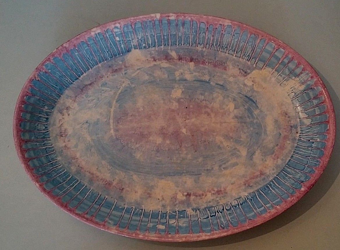 Vintage oval dish earthenware Industria Argentina Haretord signed