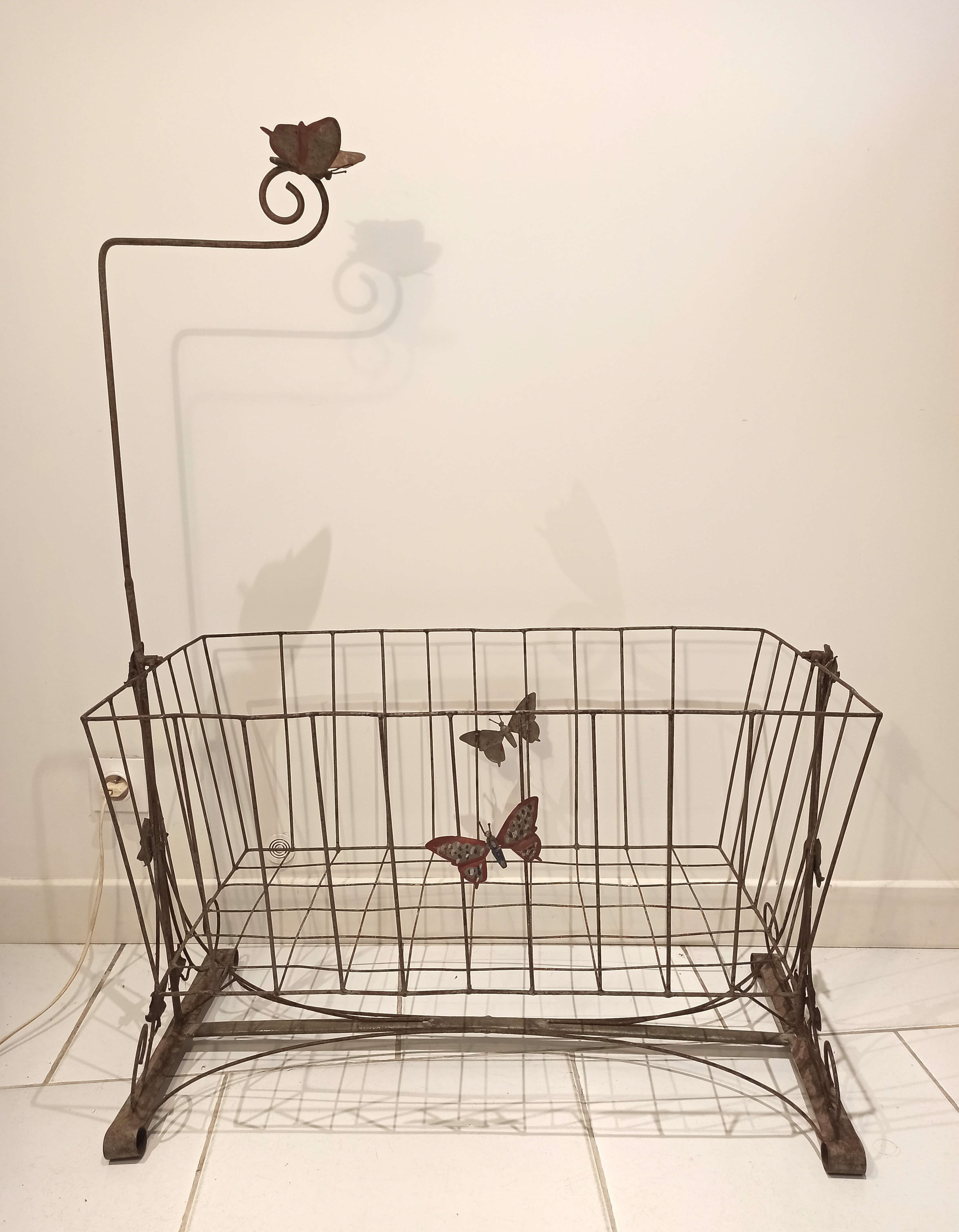 Old metal cradle from the late 1920s