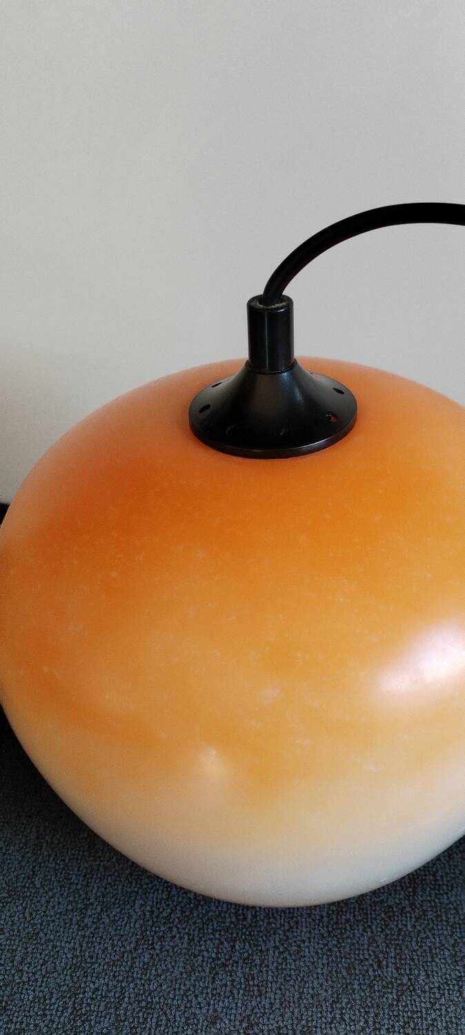 Suspension vintage orange