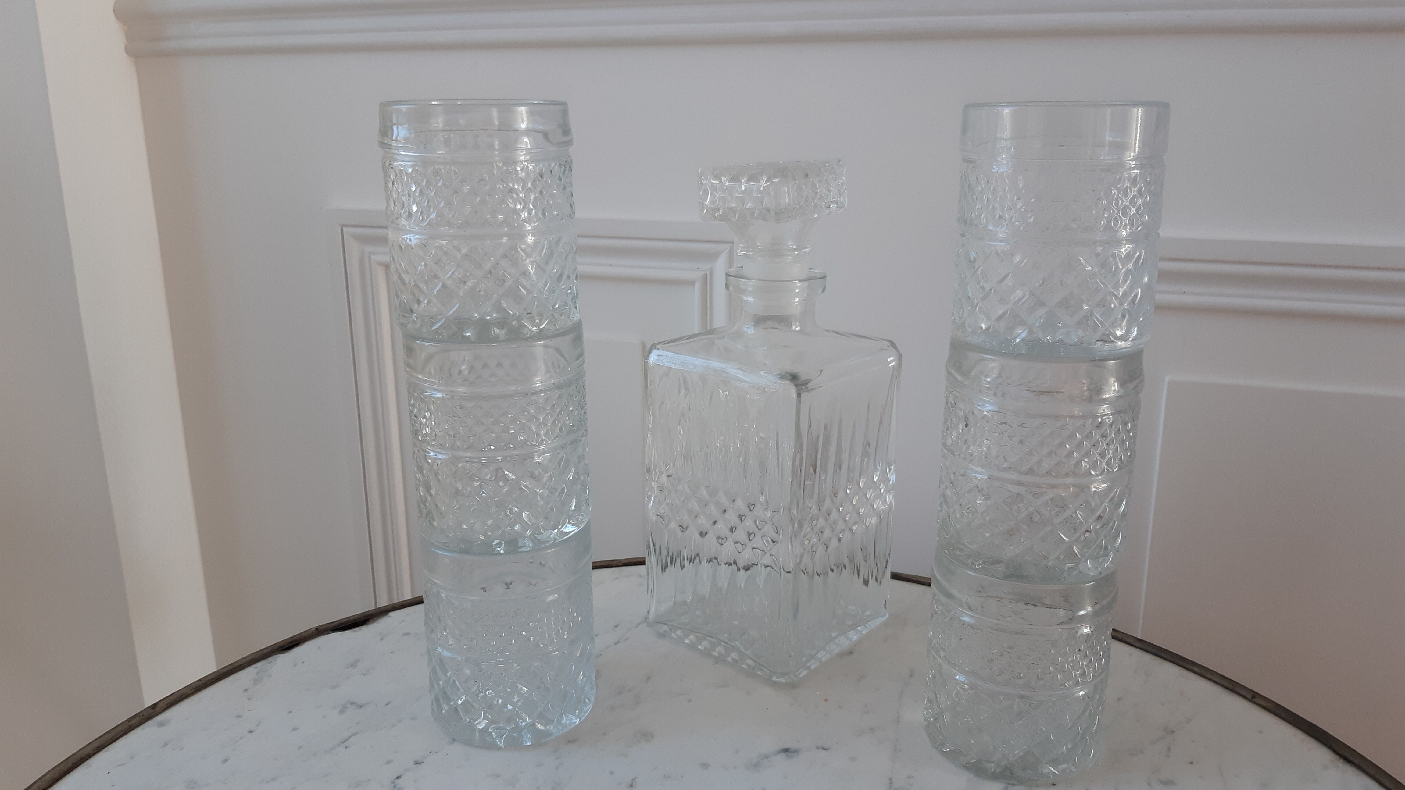 Set carafe and 6 whisky glasses years 60-70