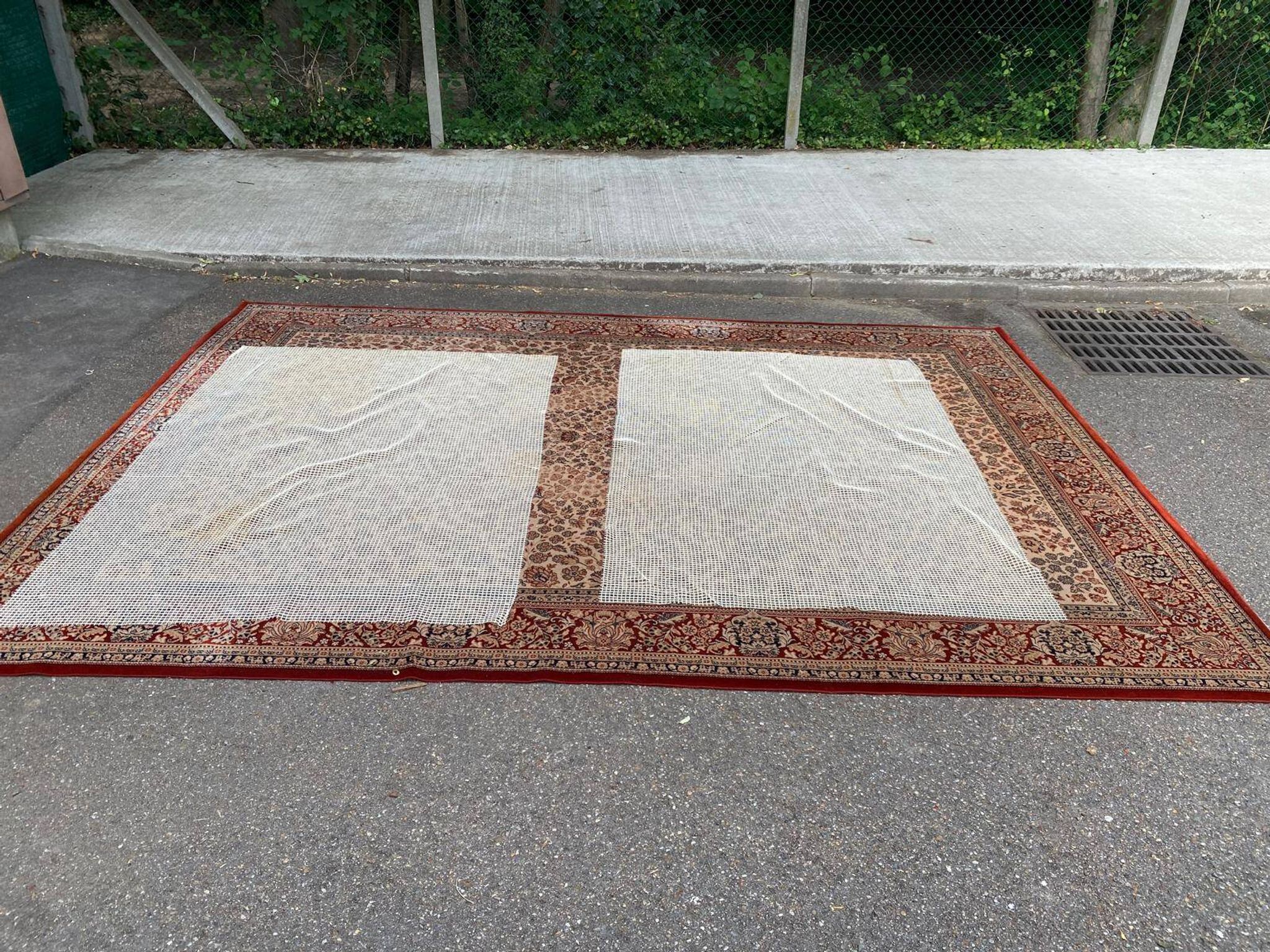 Large industrial Persian carpet in burgundy wool, carpet sample 250x350cm.