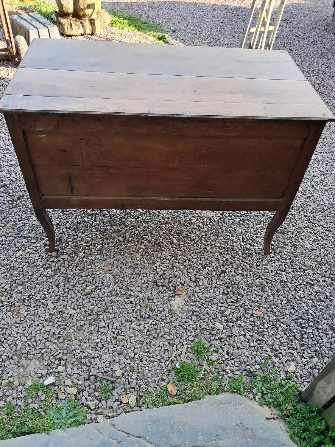 Old chest of drawers