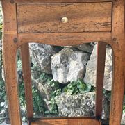Small Louis XV period writing table in Walnut. 18th Century Period