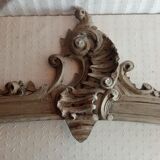 Old wood decoration, pediment, shell