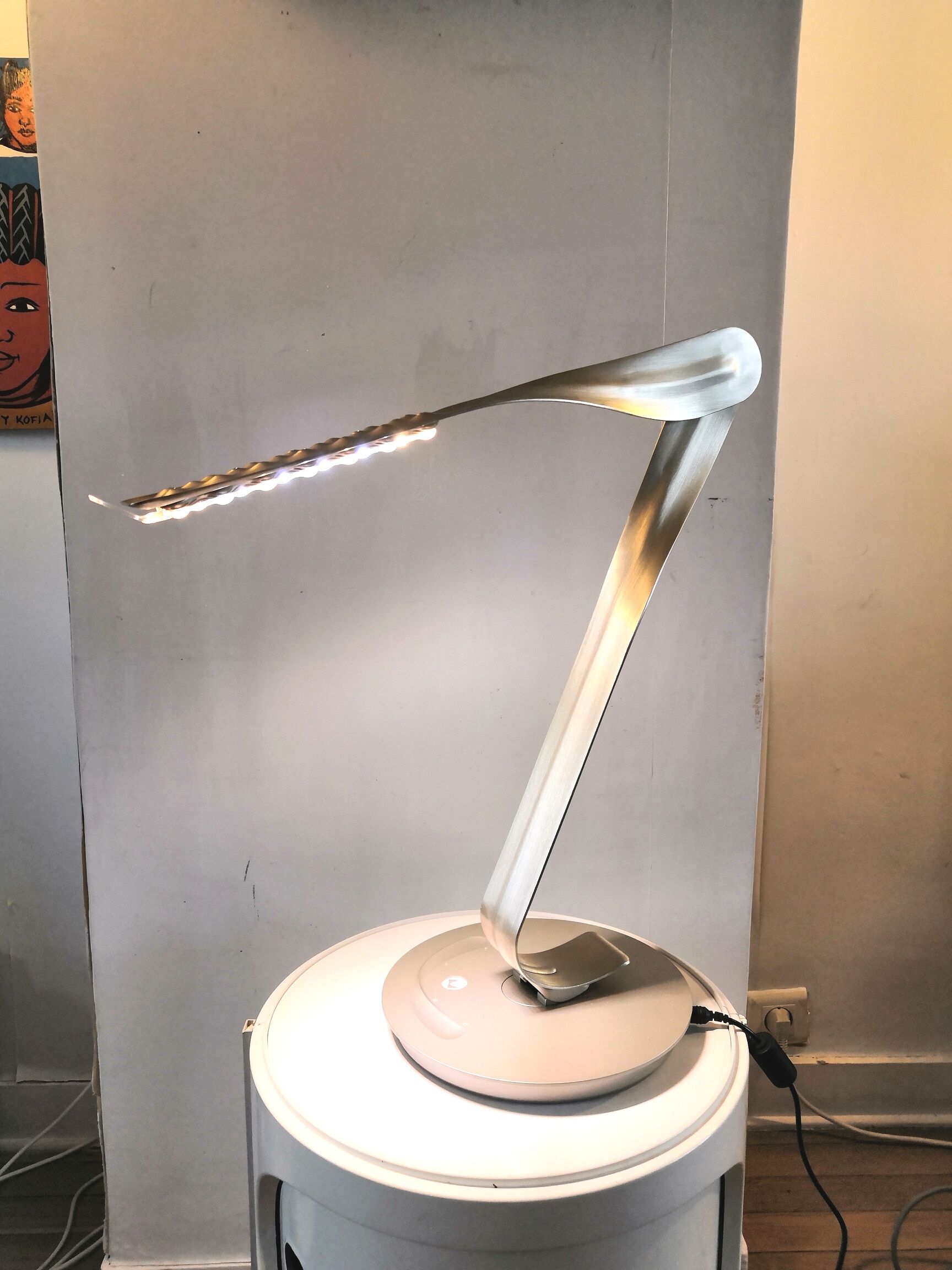 Yves Béhar Leaf light design lamp for Herman Miller