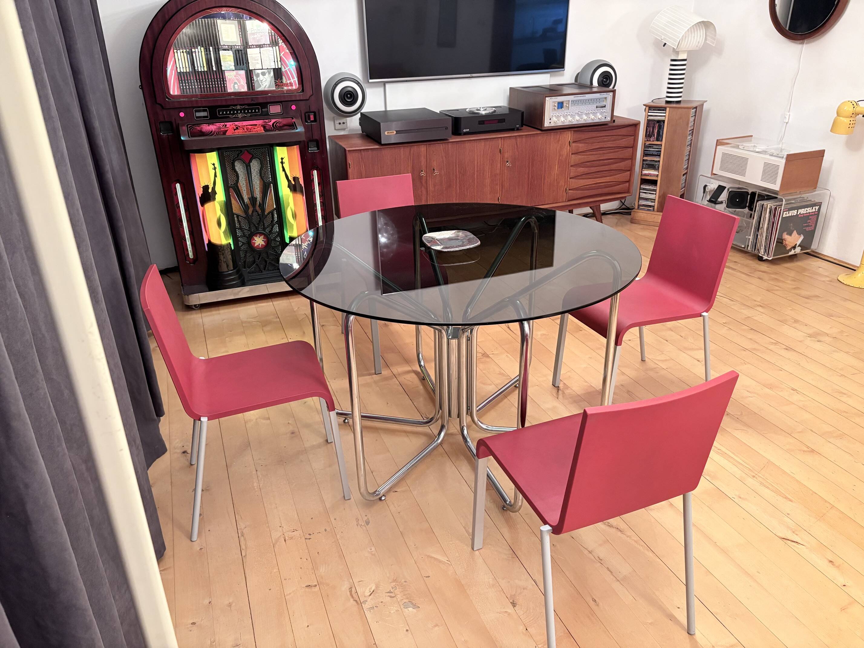 Set of four stackable .03 chairs designed by Maarten van Severen, Vitra, Sw