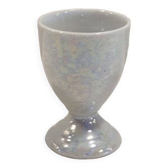 Iridescent egg cup