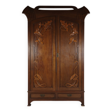 Armoire Art Nouveau, vers 1900