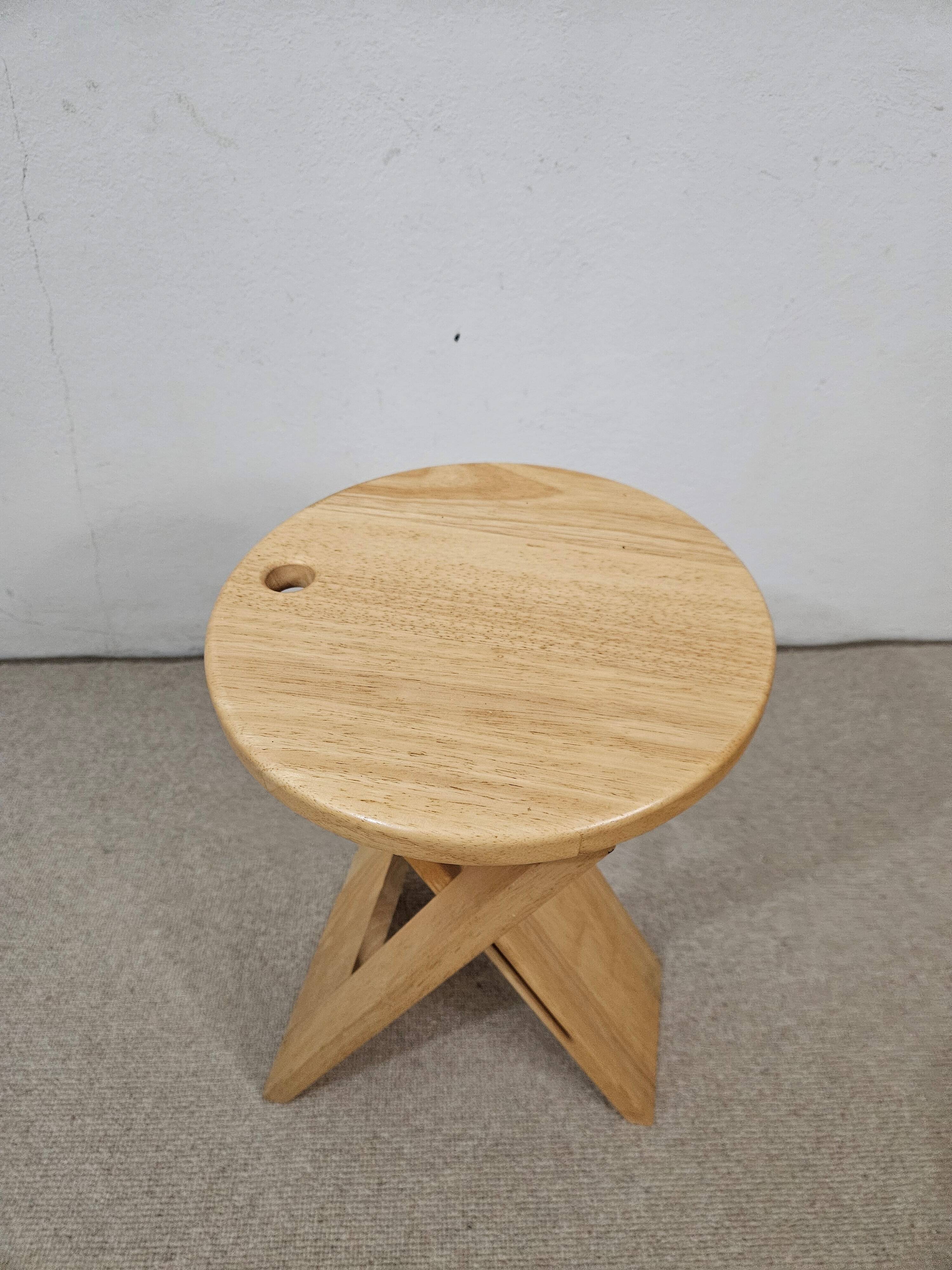 Suzy stool - Adrian Reed