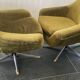 Paire de chaises pivotantes vintage en velours vert